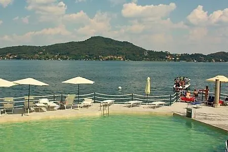 Sleeps 3 Pool Wifi Apartmán Meina