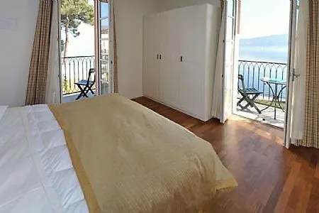 Sleeps 3 Pool Wifi Apartment Meina